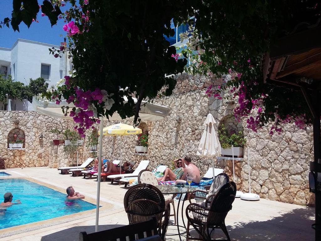 Sevgi Hotel Kalkan Exteriör bild